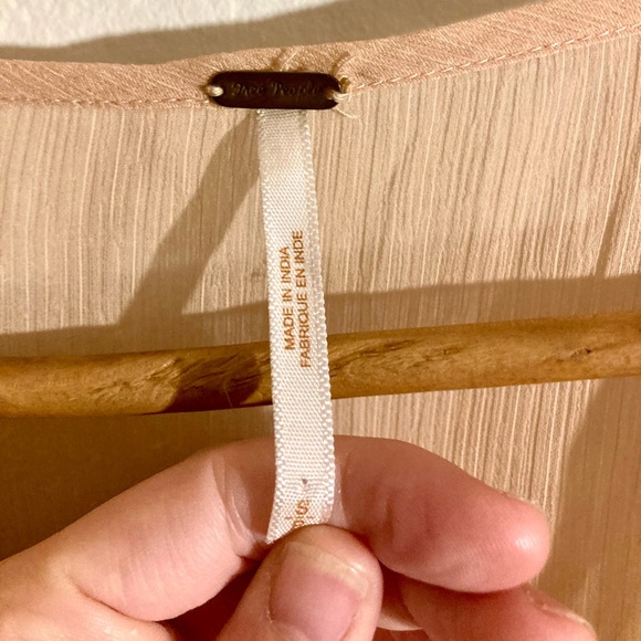 Free People Peach Pink Polka Dot Blouse
Women's (S) - Picture 9 of 9